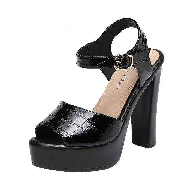Sandalias de cuero genuino de  - Building Blocks reseña y precio